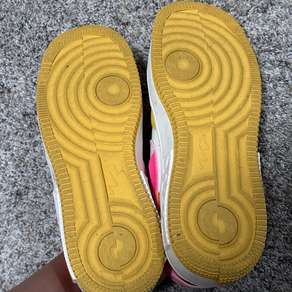 Nike Women’s Low-Top Sneakers in Yellow, Orange, Pink & White - Picture 4 of 5